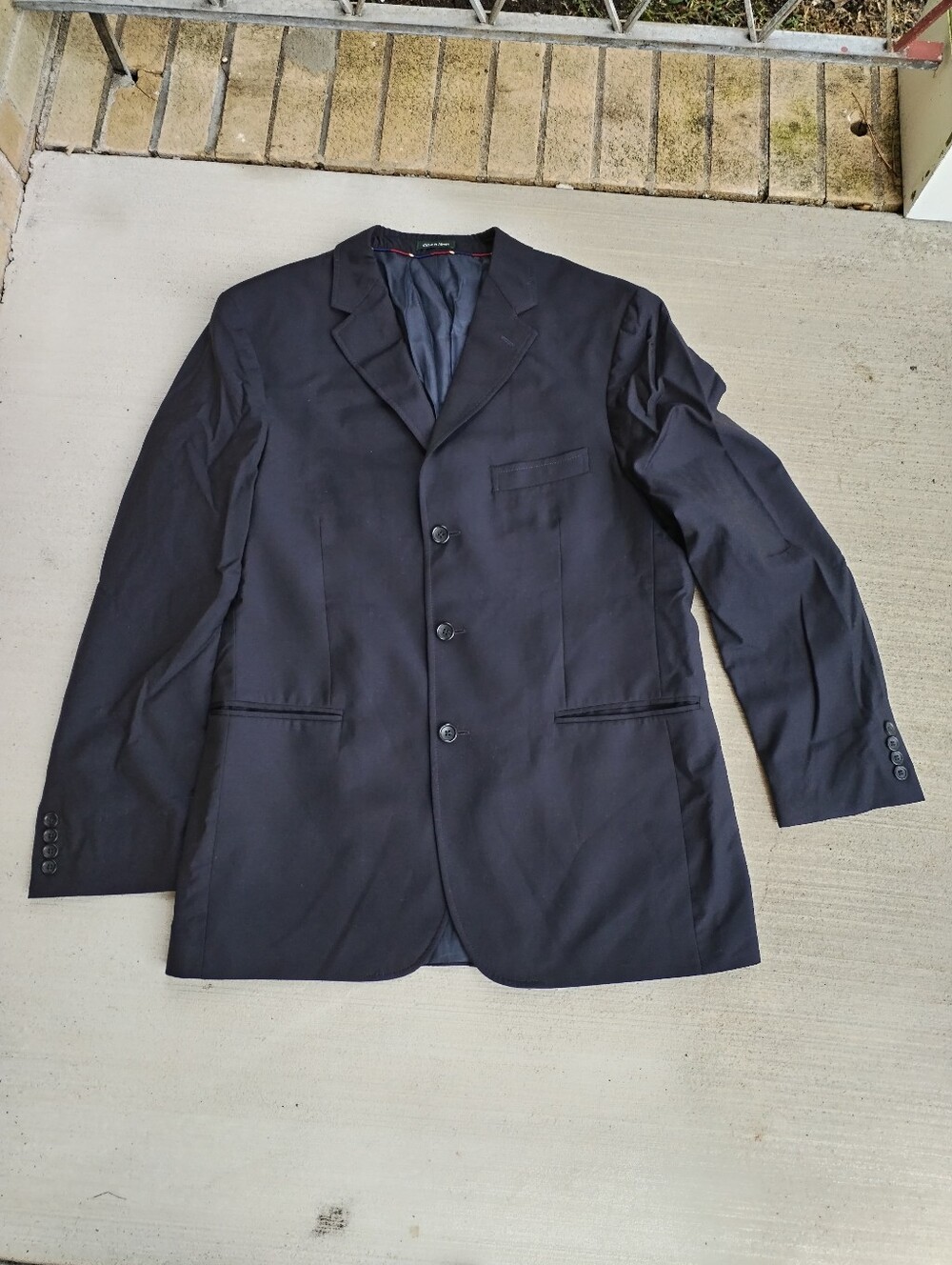 Mens  J.crew Blazer Size 42R Color Old Navy in last pic,